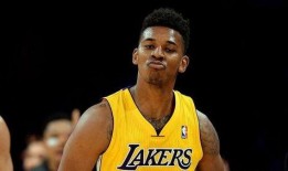 尼克杨被队友爆料视频在线观看,一场篮球场上的“真相大揭秘”